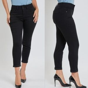 Royalty For Me Black High Rise Cuffed Ankle Jeans 18W